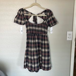 URBAN OUTFITTERS SIMONE PLAID TIE-BACK BABYDOLL DRESS